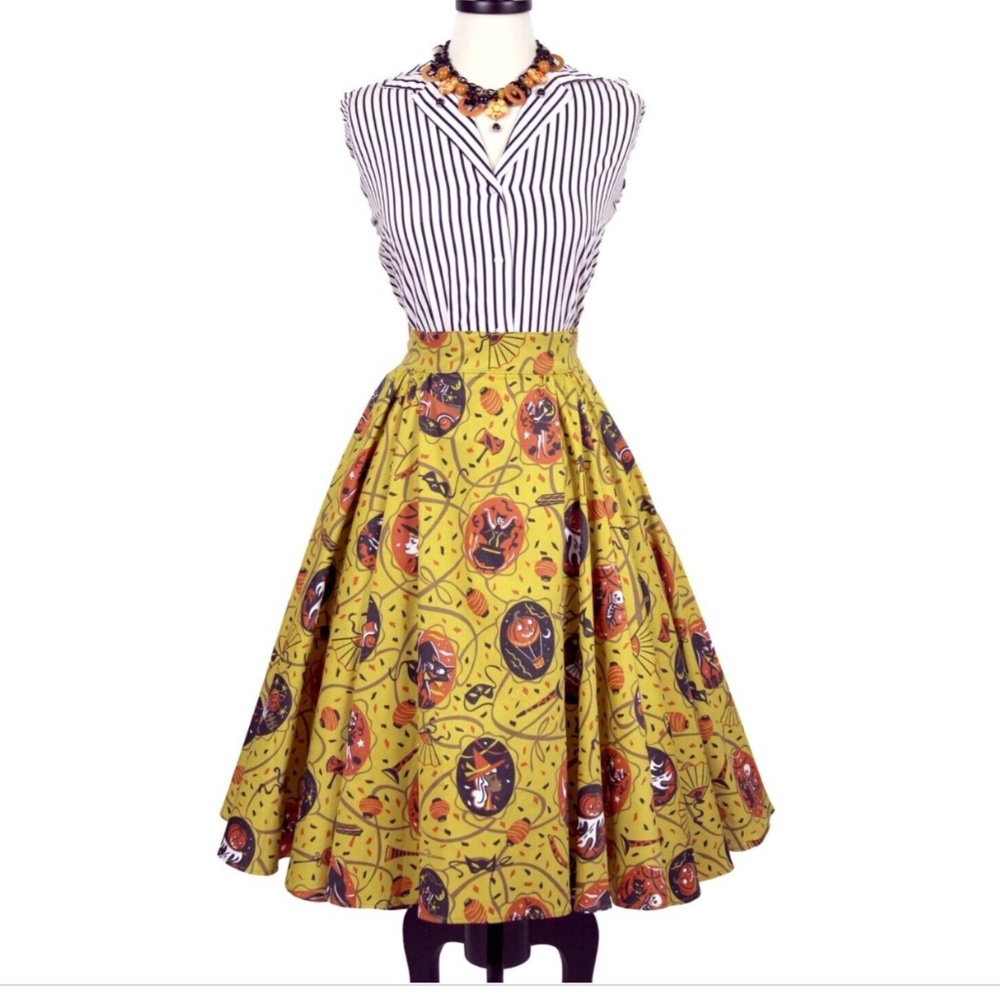 2X  NWT Kitschy Witch HALLOWEEN FROLIC box pleat skirt 38 waist 3X USA plus
